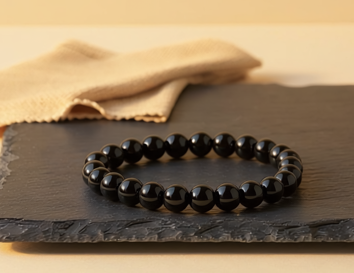 Obsidian gemstone illustration